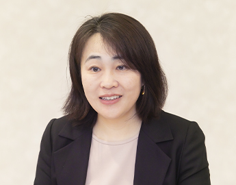 医師・温泉川真由先生の写真